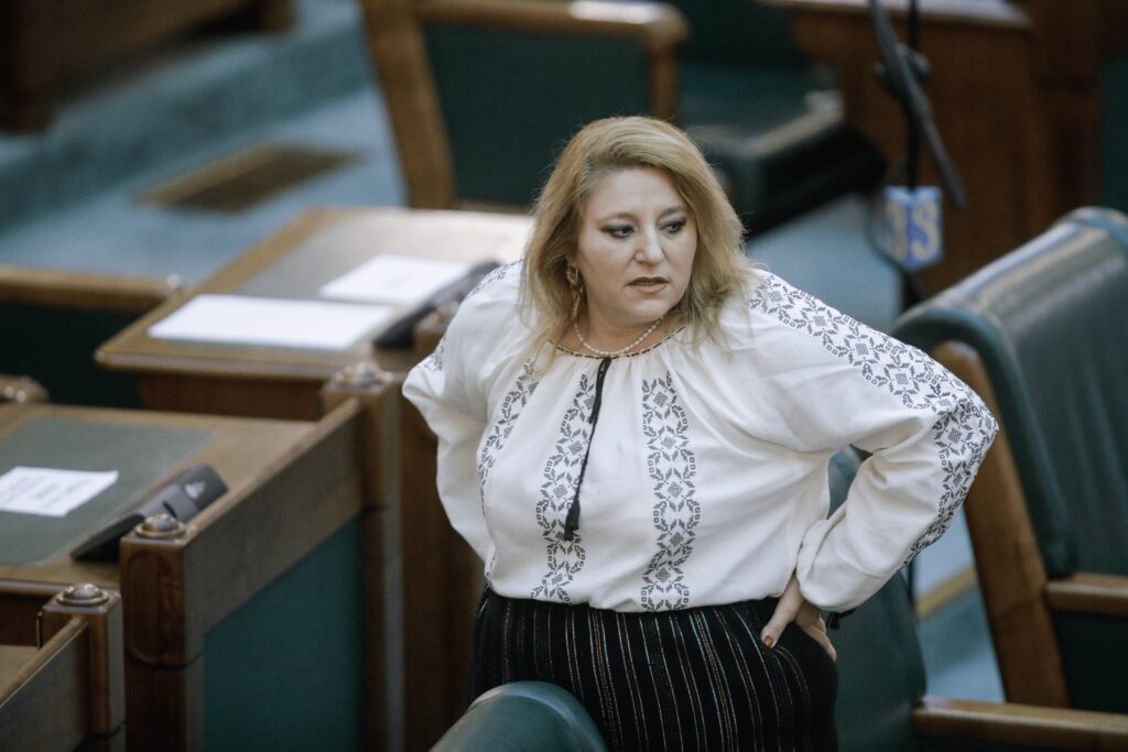 Ucraina anunță sancțiuni împotriva Dianei Șoșoacă: „O amenințare pentru securitate”. Reacția senatoarei