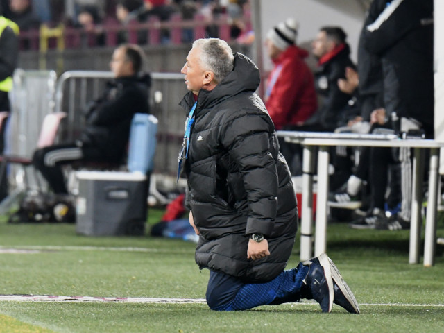 Reacția lui Marius Lăcătuș după ce Dan Petrescu s-a plâns că a fost înjurat la meciul cu U Cluj