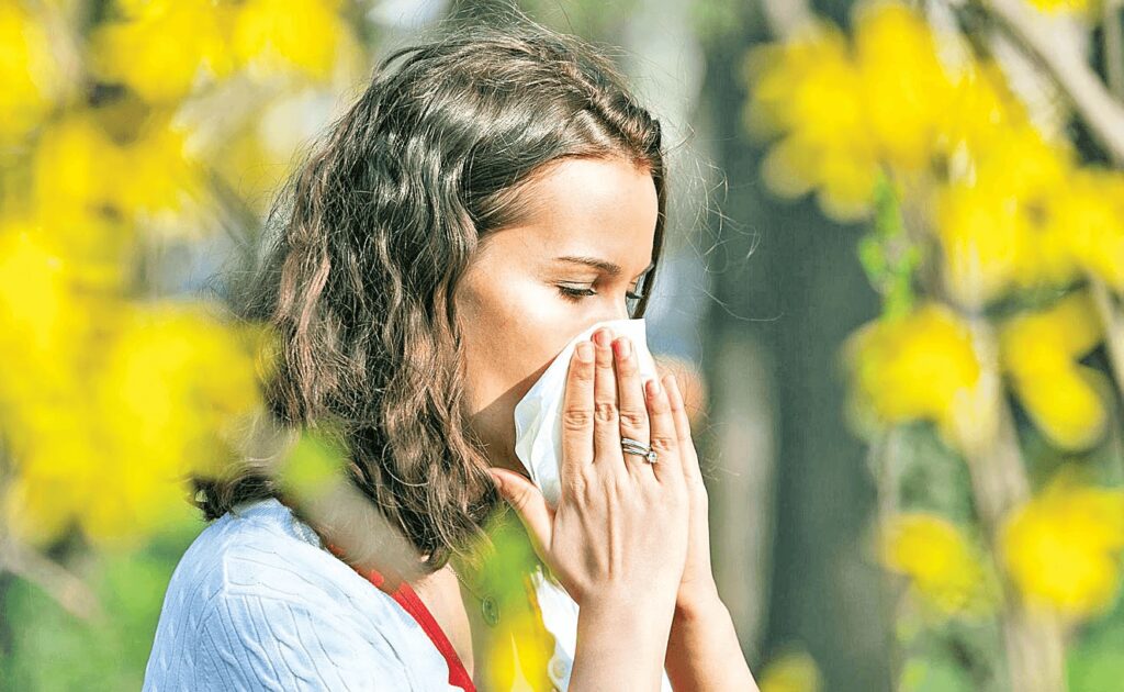Ce tipuri de alergii pot apărea primăvara și cum pot fi combătute