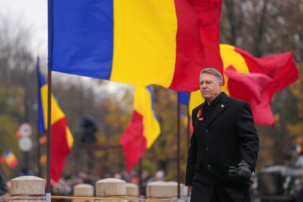 Iohannis: Forțele Terestre au o contribuție importantă la întărirea posturii de descurajare și apărare a NATO la nivel regional