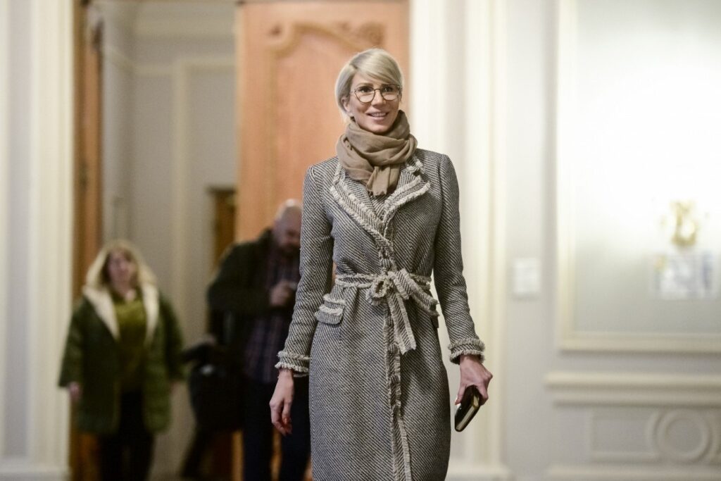 Raluca Turcan susține că PNL se pregătește să meargă singur la alegerile din 2024