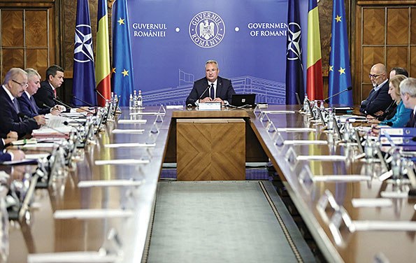 Guvernul analizează proiectul de ordonanţă de urgenţă privind gestionarea şi controlul cheltuirii banilor publici