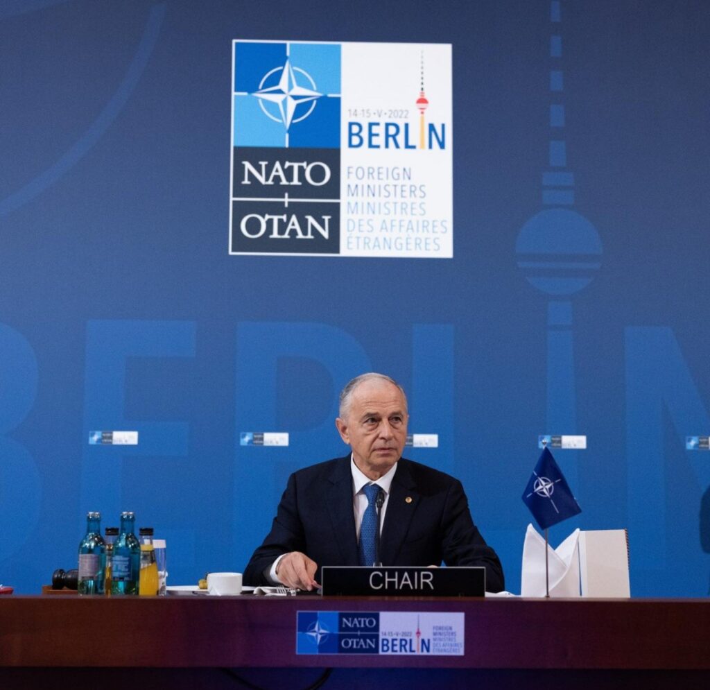 Geoană: Relația transatlantică este solidă. România n-a avut niciodată o cotă de piață atât de bună