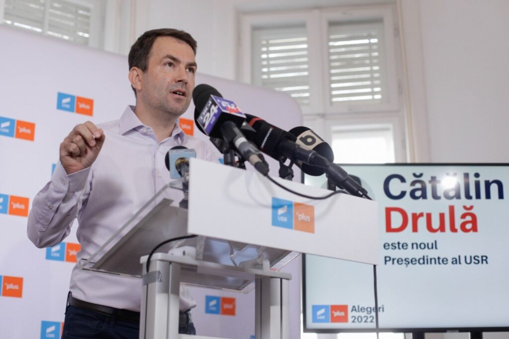 Opoziția critică dur măsurile fiscal bugetare. USR anunță moțiune de cenzură