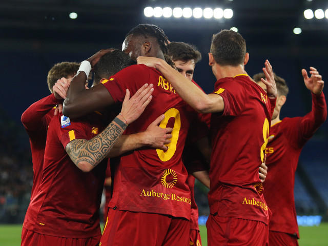 Câți bani cere AS Roma pentru favoritul lui Jose Mourinho