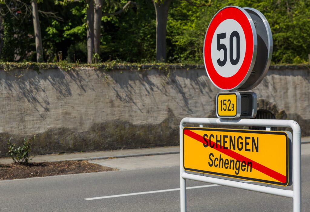 Austria continuă să respingă aderarea României și Bulgariei la Schengen