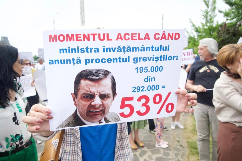 Ultima ofertă a Guvernului pentru profesori: creștere salarială de 25%. Au termen de răspuns până duminică