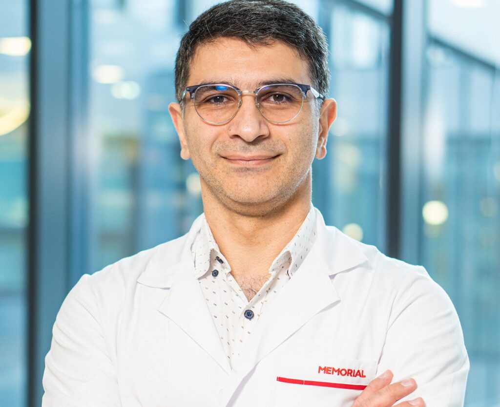 Cum scapi de nodulul tiroidian prin ablația cu microunde. Medicul Emin Mammadov, Spitalul Memorial, explică intervenția