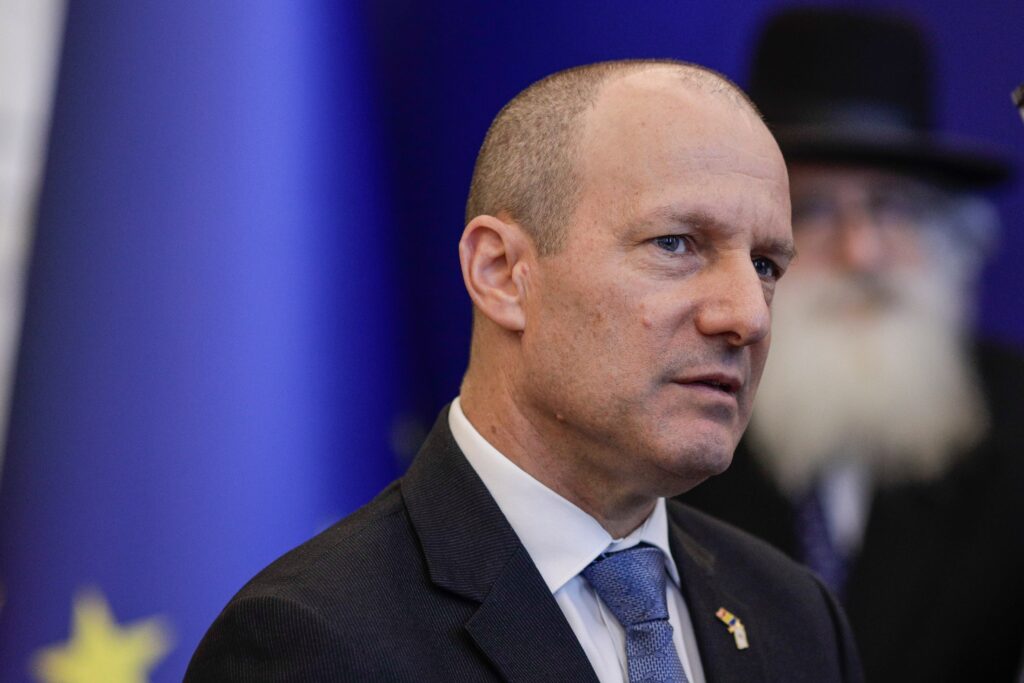 Ambasadorul Israelului la București, care s-a întâlnit și cu președintele AUR, trimis la post în India în 2024
