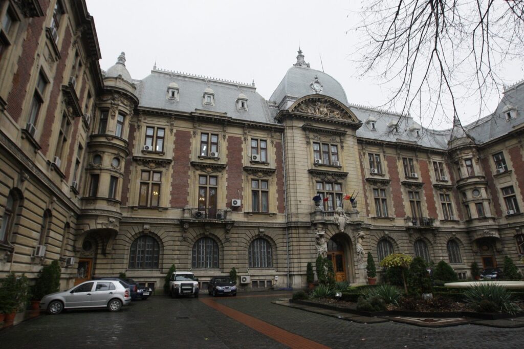 Ministerul Agriculturii, reorganizat din temelii. Sute de directori și zeci de instituții ar urma să dispară, dacă planul de reformă e aprobat