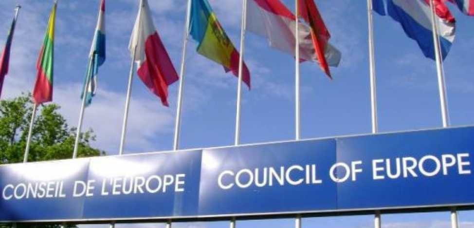 România, criticată într-un raport al Consiliului Europei pe tema pragului ridicat pentru folosirea în administrație a unei limbi a minorităților. Recomandările făcute