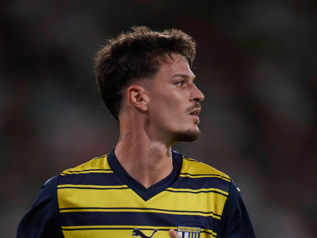 Dennis Man revine la Parma! Anunțul antrenorului Fabio Pecchia
