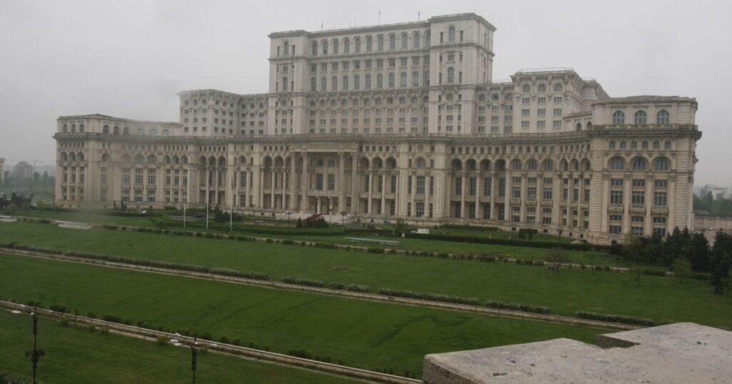 Accesul la internet, limitat în Camera Deputaţilor după atacul cibernetic din ianuarie. O rețea neautorizată a fost descoperită în Parlament