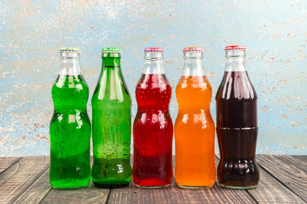 Băuturile dietetice cresc riscul de fibrilație atrială. „Băuturile îndulcite fără și cu puține calorii ar trebui să fie limitate sau evitate”