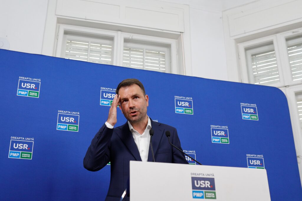 Zece membri USR s-au înscris în cursa pentru președinția partidului, după anunțul demisiei lui Drulă