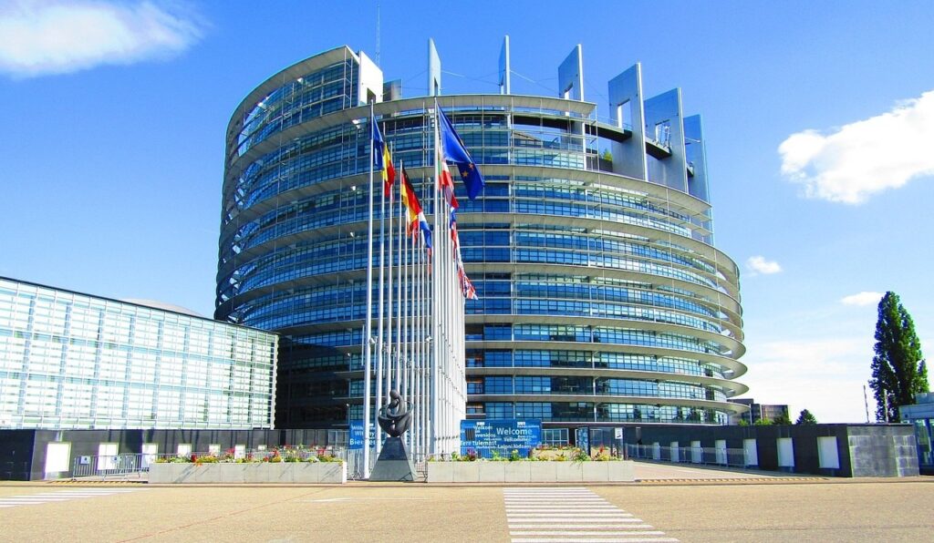 Victor Negrescu şi Nicolae Ştefănuţă, aleşi vicepreşedinţi ai Parlamentului European