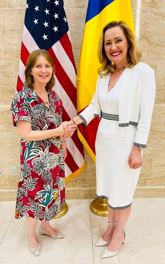 Elena Lasconi: „Viitorul României este legat de relaţia specială pe care o avem cu naţiunea americană”