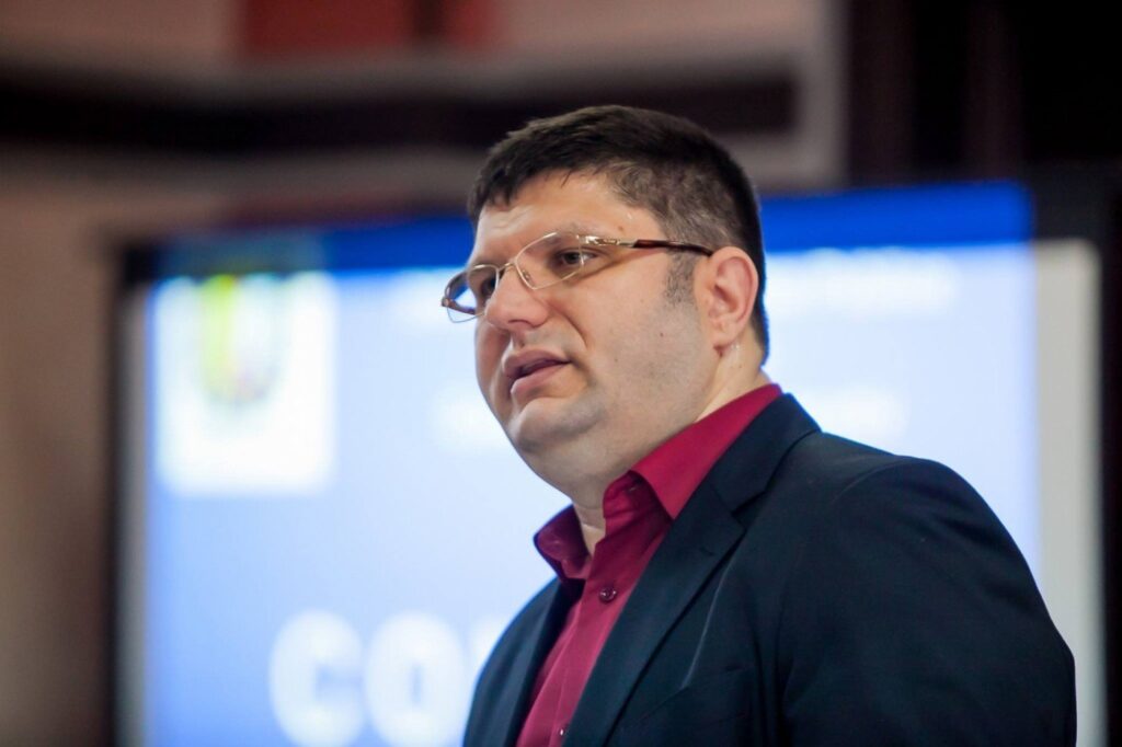 Scandal în AUR. Doi deputați și un senator își dau demisia. „S-au cerut 60.000 de euro pentru candidatură”