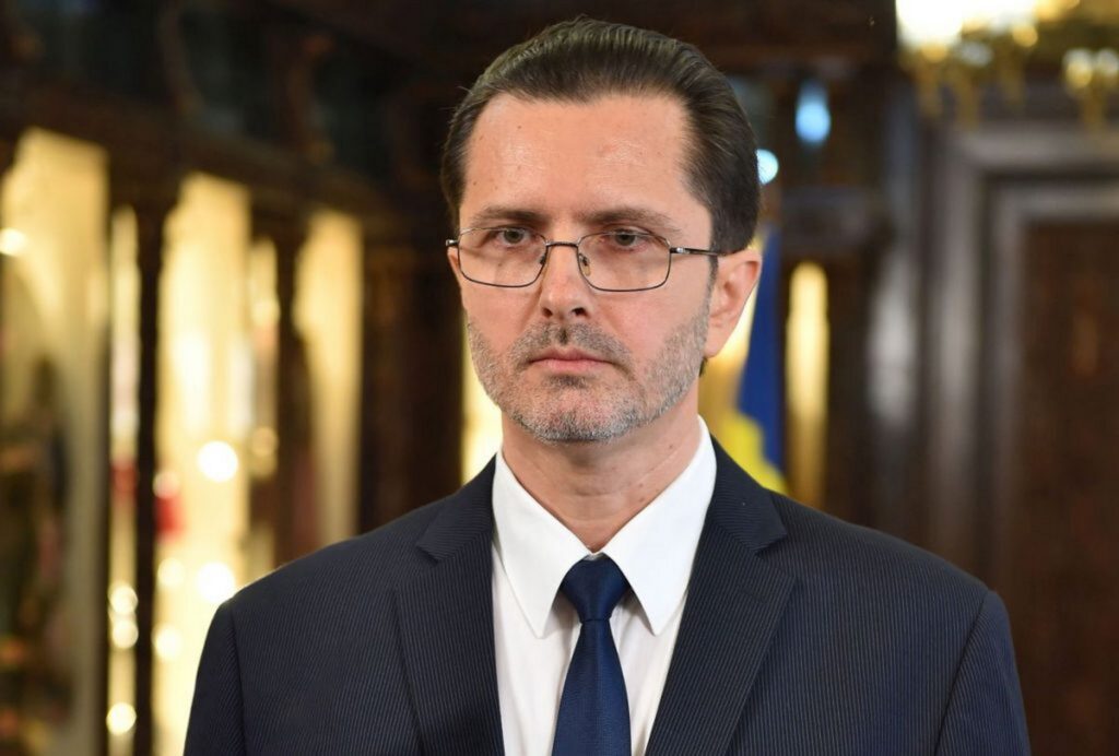 Vasile Bănescu, mesaj pentru alegători: „România nu trebuie să devină o corabie a nebunilor. Există pentru ea căi mai bune decât naufragiul”