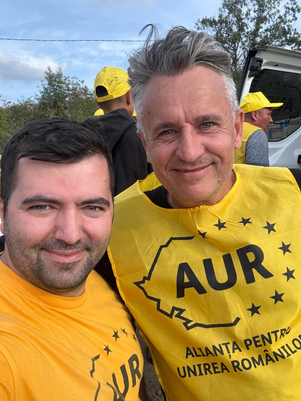 Deputat AUR, acuzat de instigare la aruncarea în aer a unor clădiri publice. Politicianul a fost plasat sub control judiciar