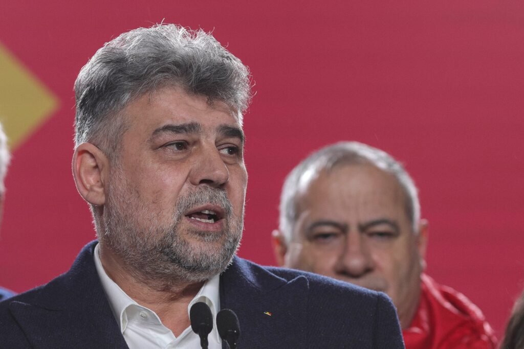 Marcel Ciolacu s-a tatuat în noaptea de Anul Nou. Mesajul care apare pe mâna premierului