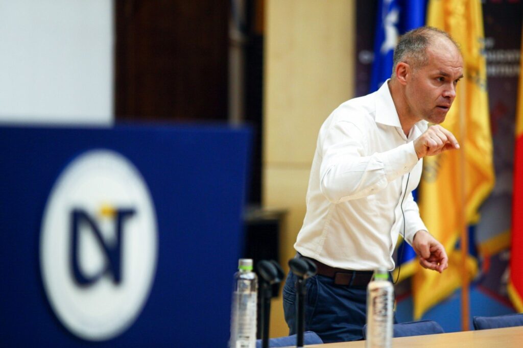 Daniel Funeriu despre suspendarea candidaturii lui Crin Antonescu: „nu este pe picioarele lui, arată că partidele au ales prost”
