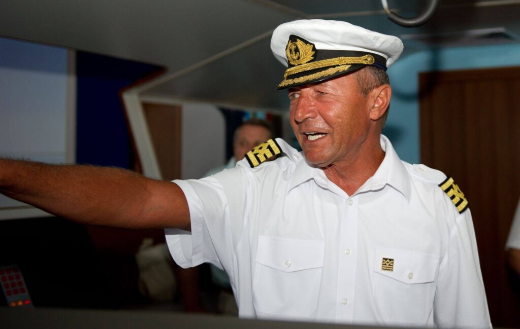Frământările lui Traian Băsescu în privința alegerilor prezidențiale: „Dacă ar veni şi Mircea…”