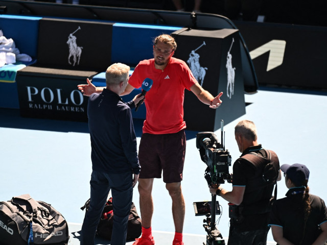Djokovic a abandonat și a fost huiduit. Zverev nu s-a abținut