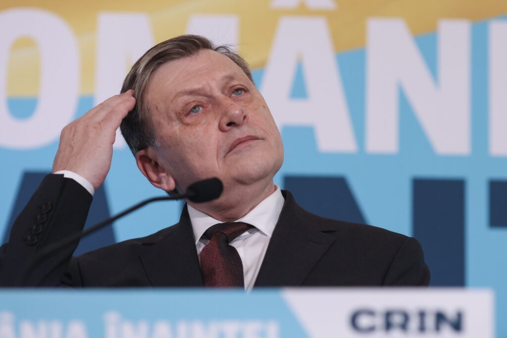 Cu cine se vede Crin Antonescu în turul doi al prezidențialelor: „Nu toată lumea a înţeles”