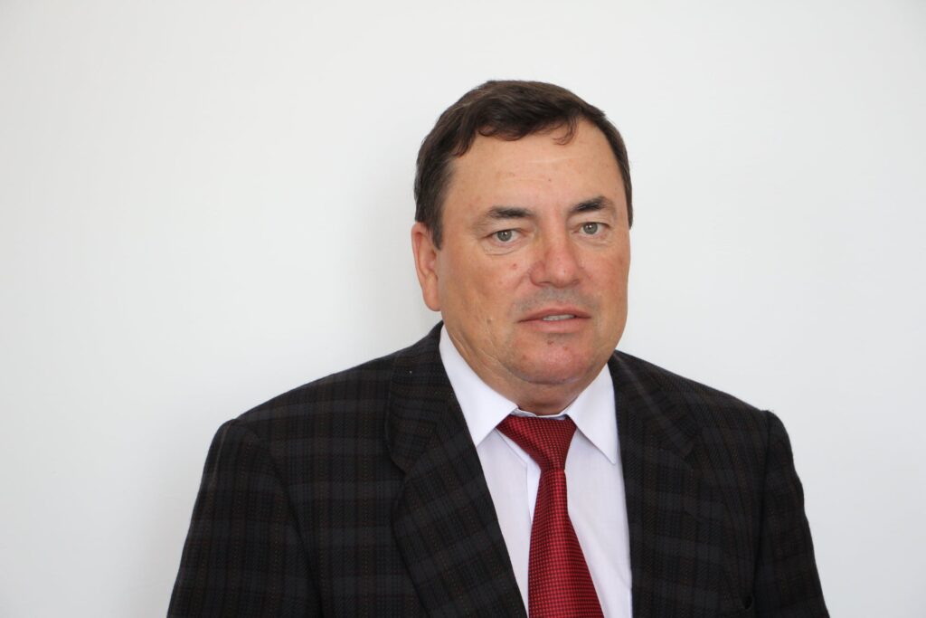 Un primar PSD a fost exclus din partid, după ce a anunţat că îl sprijină pe Victor Ponta la prezidenţiale