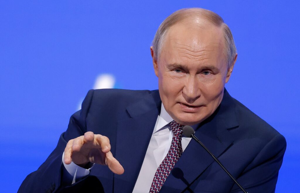 Mii de conturi TikTok care îl susțineau pe Călin Georgescu fac acum propagandă pro-Putin. Ce spune vicepreședintele CNA