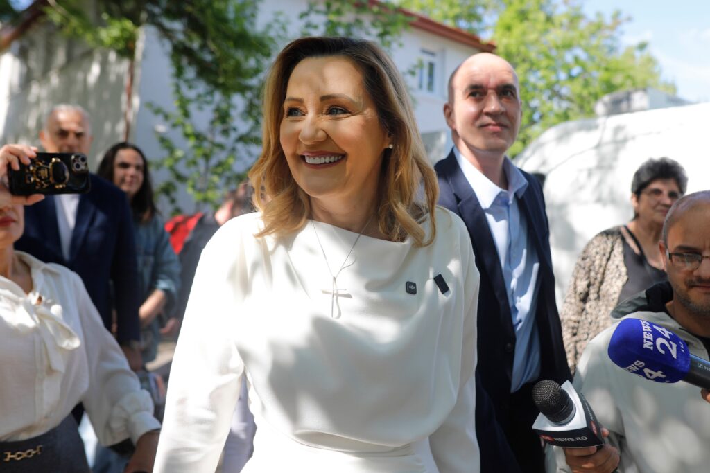 Elena Lasconi demisionează din funcția de președinte al USR: „Așa consider că este corect”