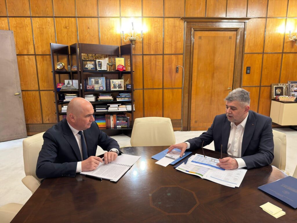 Ciolacu și Bolojan, mesaje de Ziua Europei: Autostrăzile s-au făcut cu bani europeni / Viitorul României e european