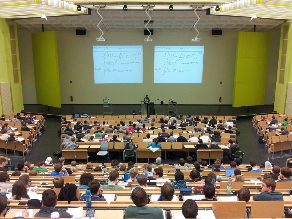 Cum a devenit educația o problemă de securitate națională