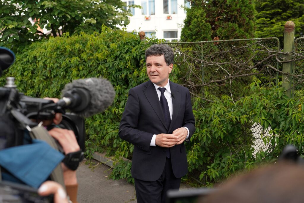 Nicușor Dan despre viitorul Executiv: „Cel mai bine este să avem un guvern care să vrea să lucreze 3 ani și jumătate și un premier politic”
