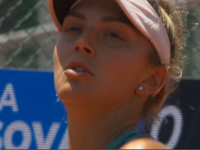 Video | Jaqueline Cristian – Aliona Bolsova Zadoinov 7-6, 7-6! Românca s-a calificat în sferturi la Rabat!