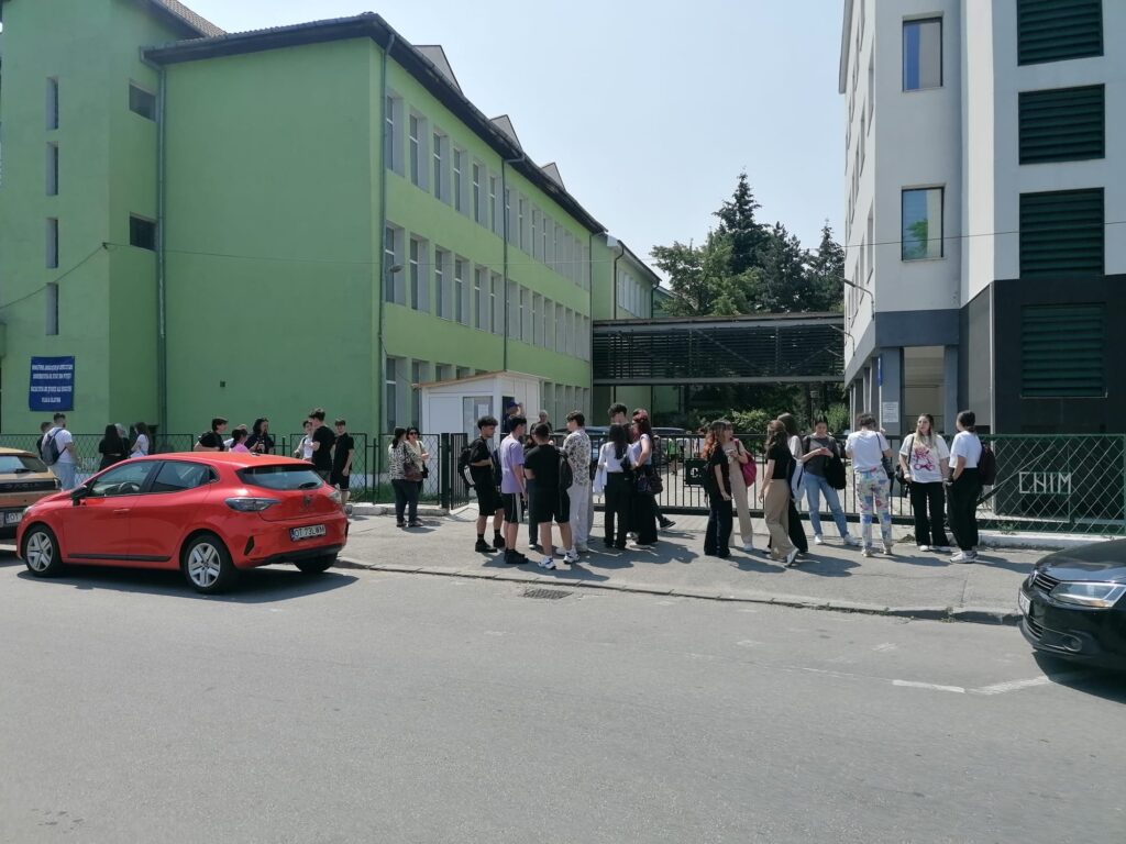 Rezolvare subiecte BAC 2025. Surprize pentru candidații care au ales Biologia deși nu se mai studiază în ultimii doi ani de liceu