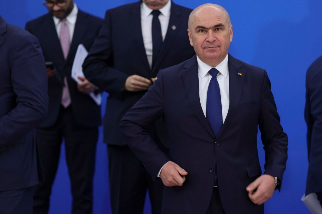 AUR a depus moțiunea de cenzură împotriva Guvernului Bolojan: „Iau banii de pamperși pentru copii”. POT s-a alăturat inițiativei