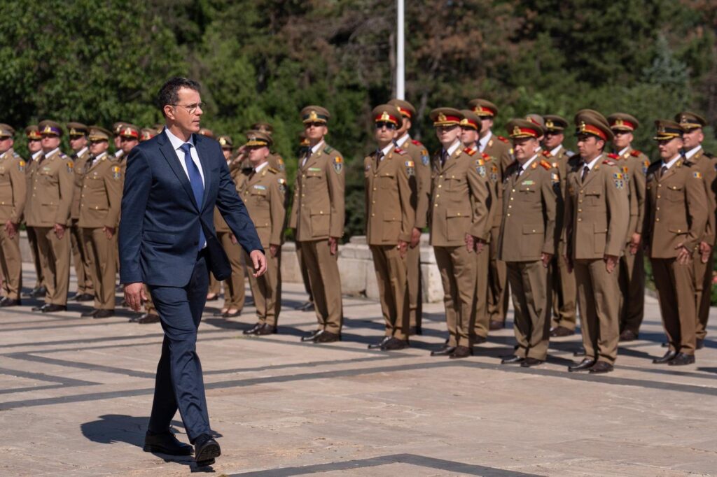 Ministrul Apărării, Ionuț Moșteanu: „Susțin decizia președintelui Trump de a sprijini în continuare Ucraina cu armament modern, inclusiv cu sisteme Patriot”