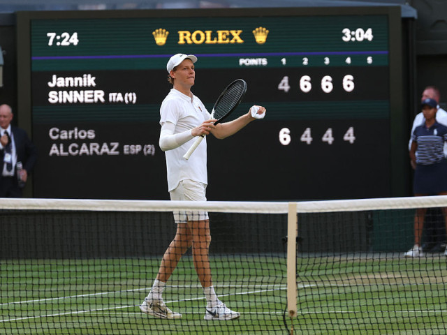 Jannik Sinner – Carlos Alcaraz 4-6, 6-4, 6-4, 6-4. Italianul, campion în premieră la Wimbledon