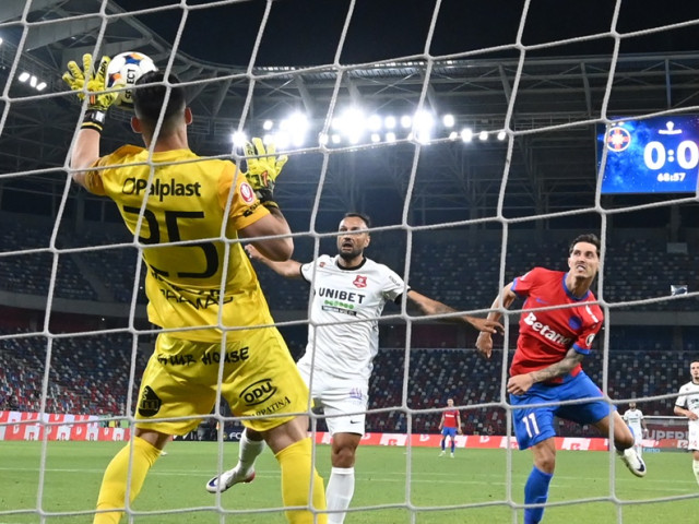 FCSB și-a găsit golgheter după ce Bîrligea și Alibec s-au accidentat. ”Dau peste 10 goluri”