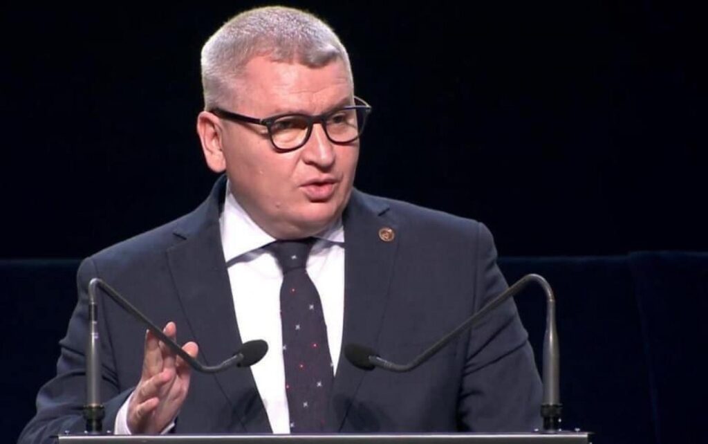 Critici din PNL pe tema pensiilor private. Florin Roman îl acuză pe Bolojan că lovește în Pilonul II: „Vorbim de un fals liberal”