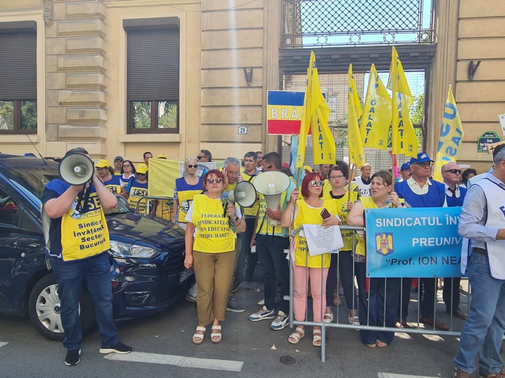 Școala nu începe pe 8 septembrie: profesorii boicotează începutul de an școlar. „Protestele vor lua amploare”
