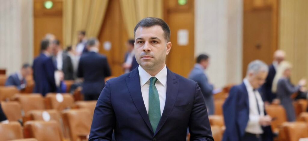 Coaliția, la cuțite pe tema măsurilor care vizează PNRR. „România nu se conduce din birou, cu pixul pe hârtie, ci din teren”