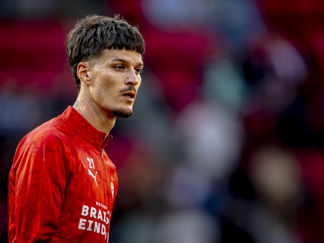 Imaginile au spus totul! Cum a fost surprins Dennis Man, imediat după debutul la PSV