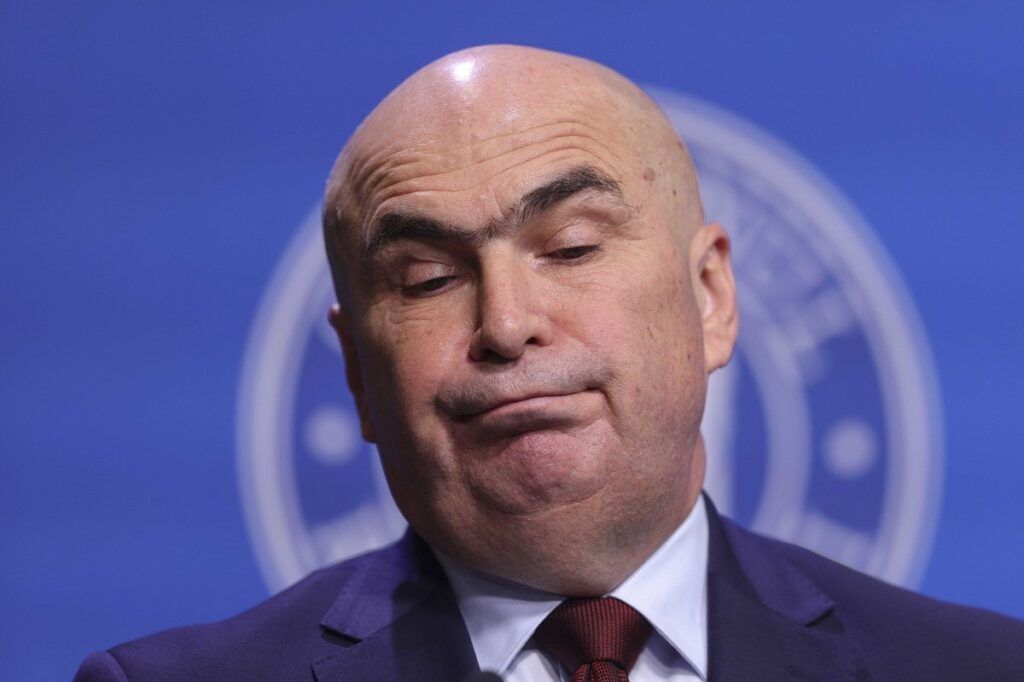 Rivalul lui Bolojan în PNL, încă o victorie în fața premierului SURSE