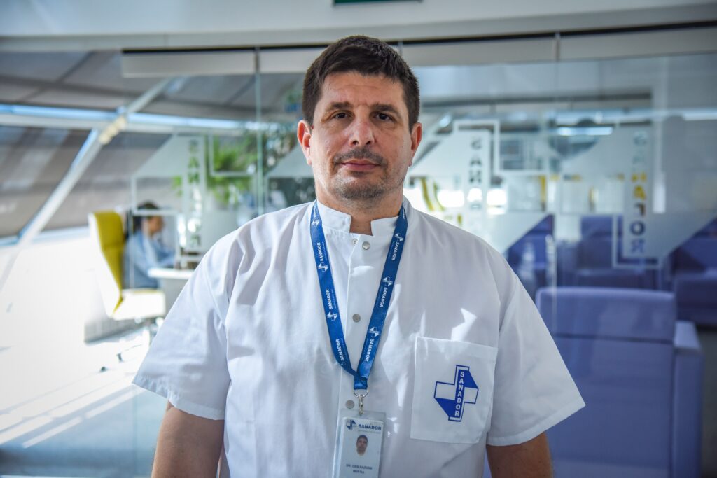 Dr. Dan Benția, medic primar neurochirurgie: „Pacientul trebuie să iasă după operație cel puțin la fel de bine cum a intrat sau mai bine“