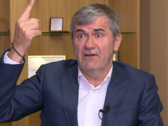 “Nu trebuia să se joace! Vedeai doar 20 de metri”. Valeriu Iftime a ieșit la atac, după Botoșani – CFR 0-1