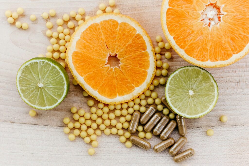 Suplimentele alimentare naturale – parteneri de încredere pentru sănătatea zilnică