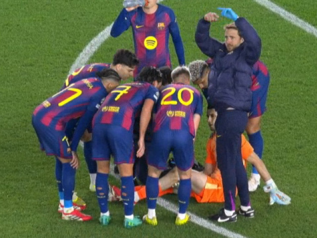 Lovitura primită de Barcelona în victoria din UCL: accidentare în minutul 80! Înlocuitorul ”se distra” pe bancă